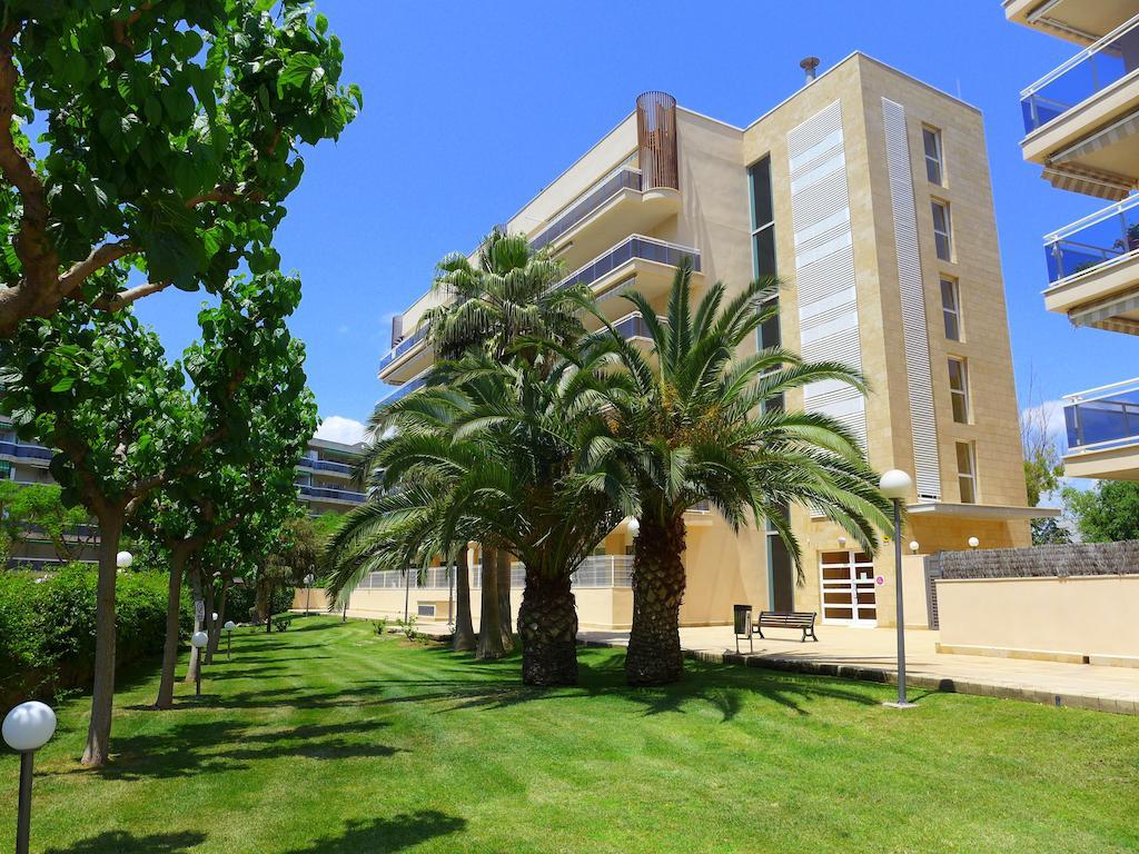 Rentalmar Ventura Village Salou Exteriör bild